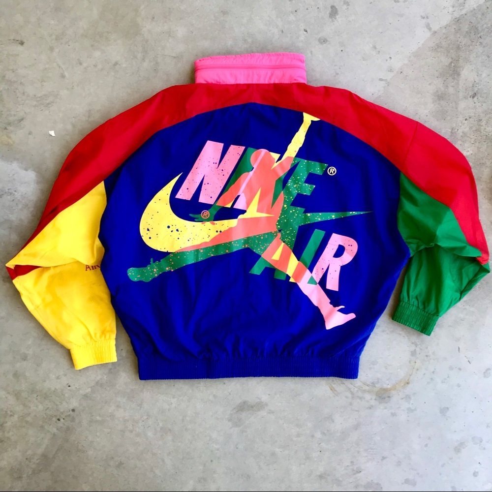 NIKE AIR JORDAN JUMPMAN CLASSIC JACKET